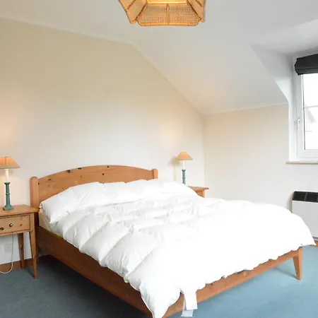 Spacious Near Lesse Daverdisse