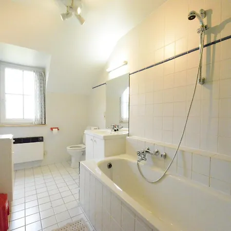 Spacious Villa Near Lesse